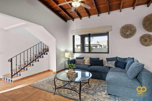 El Centenario Fully-equipped Home Steps to Beach