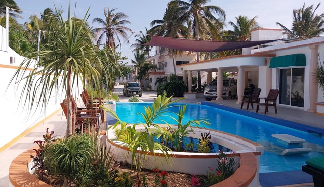 El Paraiso de Capitan Fernando Condominio 2 Sala Doble