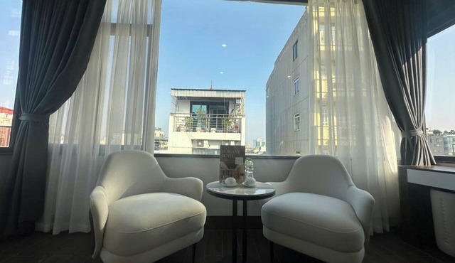 Elegant Hotel