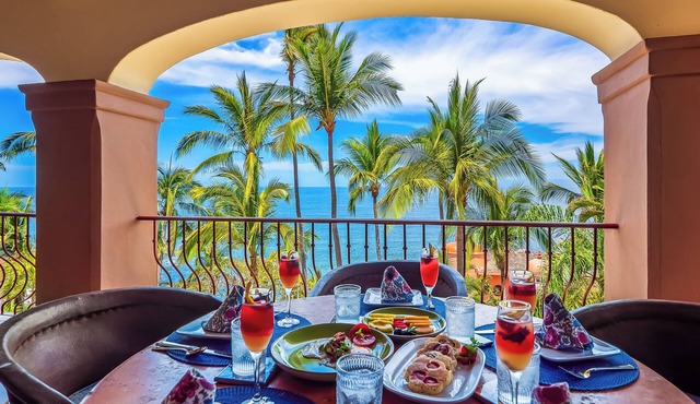 Elegantly Designed and Fully Staffed Mexican Estate on the Beach Near Old Town