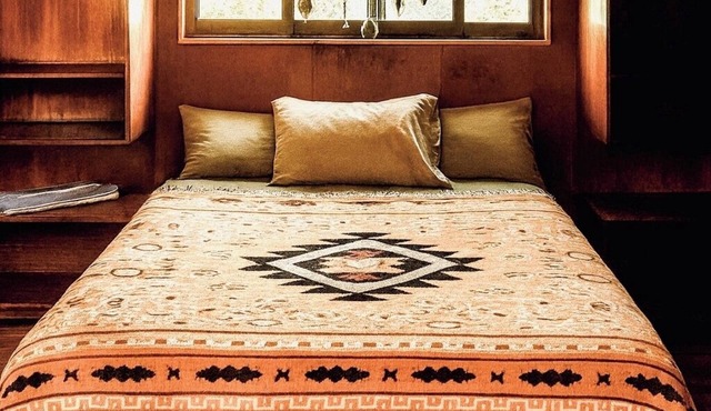 Elvis Surf Shack at Casa Akaw: a perfect retreat in a sustainable residence