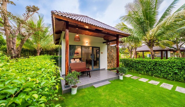 Emerald Garden Retreat