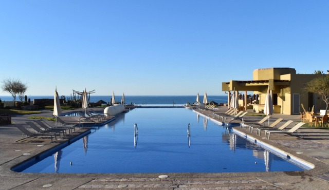 Encanto Living 0302 -1BR by Kivoya