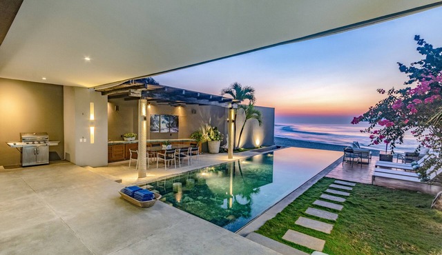 Endless Views | Beachfront Home + Infinity Pool