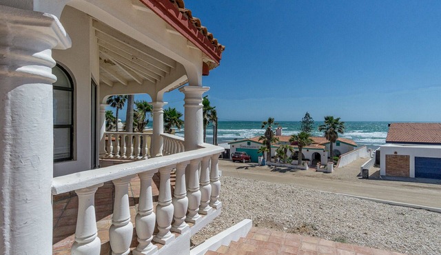 Estrella Del Mar Superb Beach Home Las Conchas