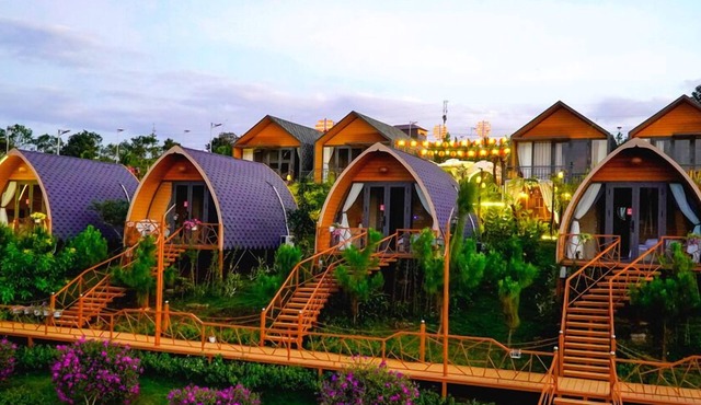 EVA VILLAGE