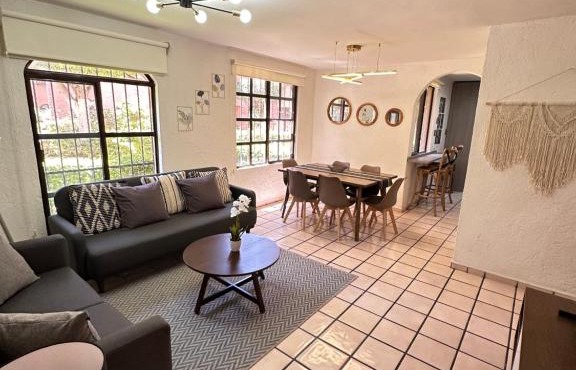 FAMILIAS O EJECUTIVOS Centrico Remodelado 3 habitaciones