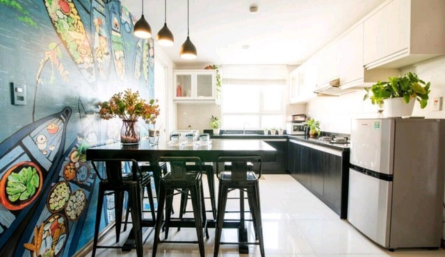 FAMILY APARTMENT IN HO CHI MINH CITY