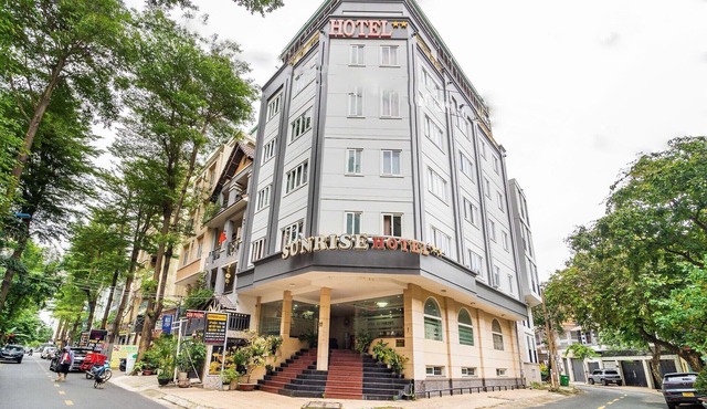 Family Getaway – Spacious Triple at Trung Son