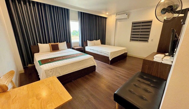 Family Transit Hotel