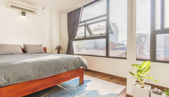 ⭐️Fancy HomeStay *Old Quarter* Views Old Town/ Quiet/Private⭐️