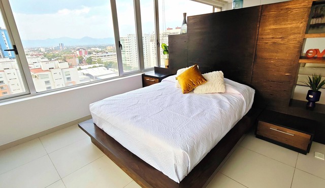 FIFA World Cup Polanco City View Apartment with Private Park Access, High-Speed Wi-Fi and Shopping Center