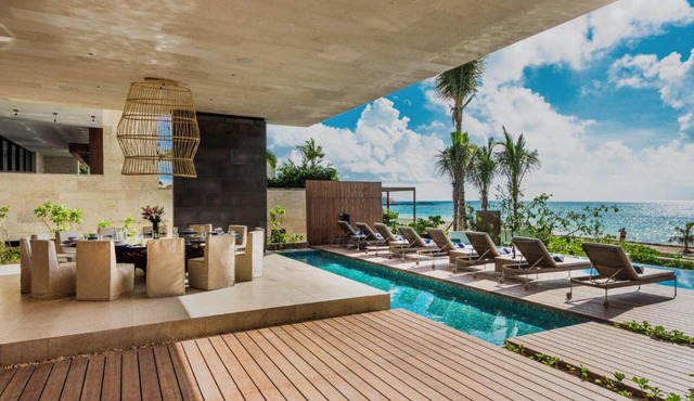 Finest Playacar Beachfront Villa - Exclusive Listing - Fully Staffed - 7 Suites
