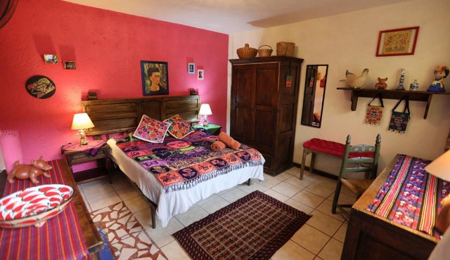 Frida by Majikal B&B