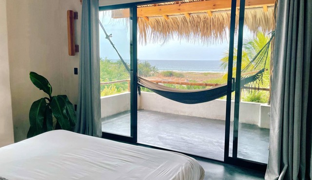 Full Ocean View Penthouse · Private Rooftop
