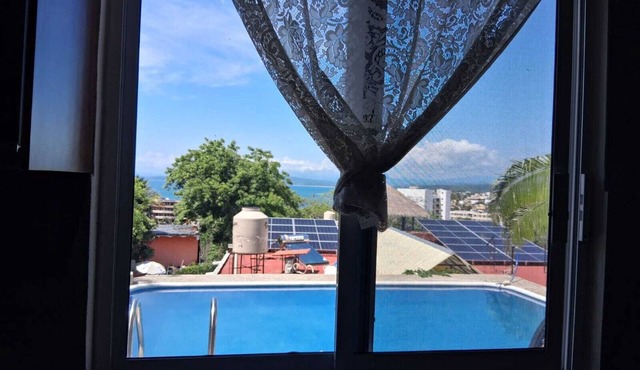 FULLY EQUIPPED SUITE, GET AWAY TO ENJOY BEAUTIFUL VIEWS
