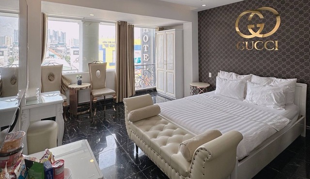 Galaxy Hotel