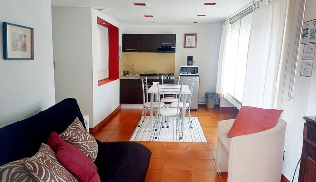 GARDEN HOUSE, WELCOME TO SAN ANGEL NEIGHBOURHOOD