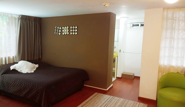 GARDEN HOUSE, WELCOME TO SAN ANGEL NEIGHBOURHOOD