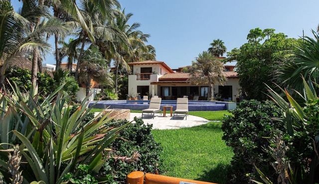 Girasol - Beachfront House (4bd) - Bucerias