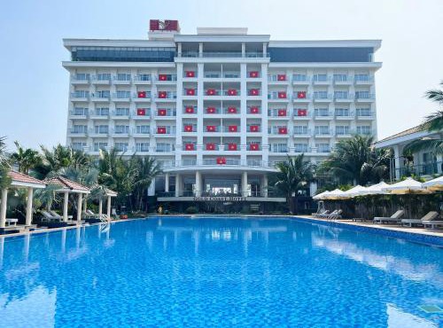 Gold Coast Hotel Resort & Spa