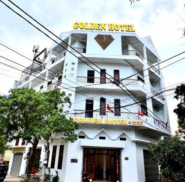 Golden Hotel