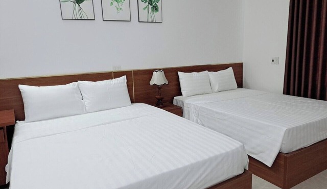 Golden Moon Hotel TP