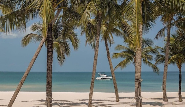 Golden Sand Phu Quoc Hotel
