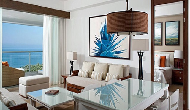 Grand Bliss 1 Bedroom Suite w/Kitchenette in Nuevo Vallarata