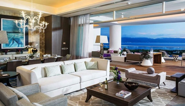 Grand Luxxe 3 Bed Room + Spa