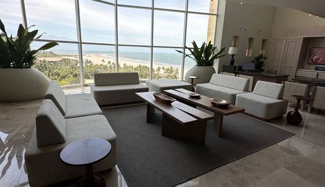 Grand Luxxe is a sophisticated getaway to the most discerning palates.