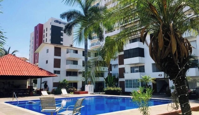 Great location, beautiful amenities