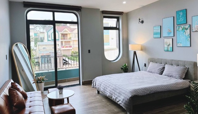 Green House Da Lat - The luxury villa with a great valley view