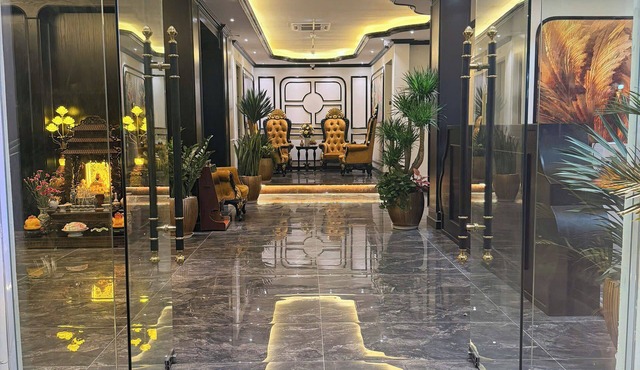 GREEN LUXURY HOTEL