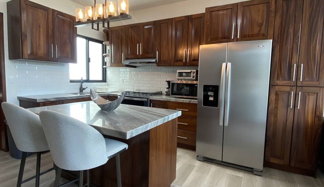 Gringo-Gulch, 3 bedroom w/view, pool/patio