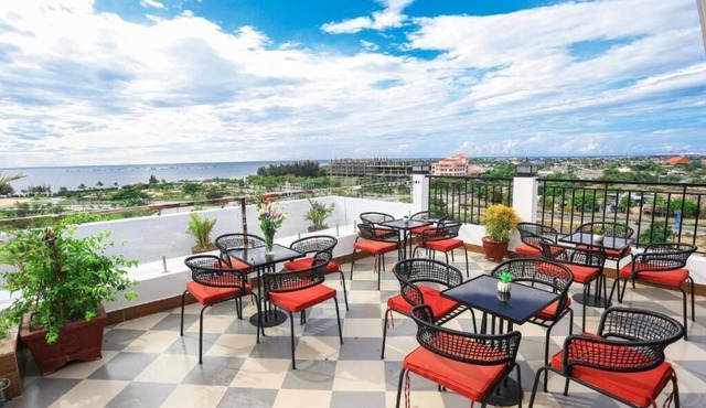 Hacom Galaxy Hotel
