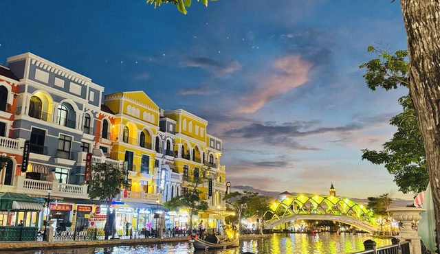 Haleeda Homestay Grand World Phu Quoc