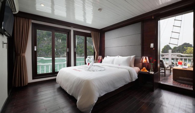 Halong Aclass Stellar Cruise
