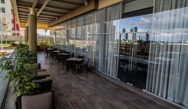 Hampton Inn & Suites by Hilton Puebla