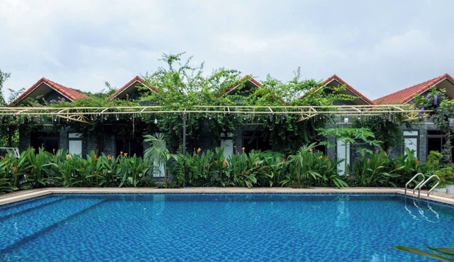 Hang Mua Holiday Homestay