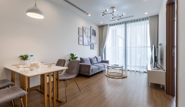 Hanoi Cozy Home 2BR w SKY VIEW - Vinhomes Skylake