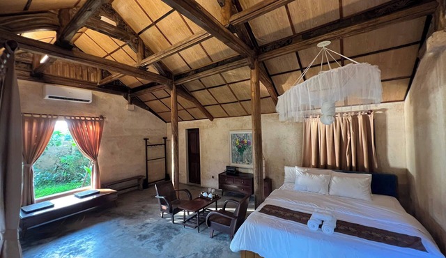 Happy House 1 - Private Bungalow with Pool & Garden View at HappyZen Farm