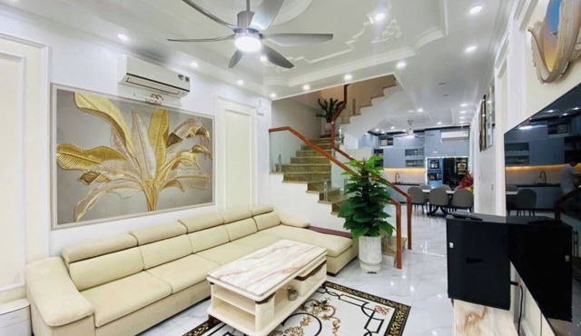 Happy House (Villa & Apartment) !