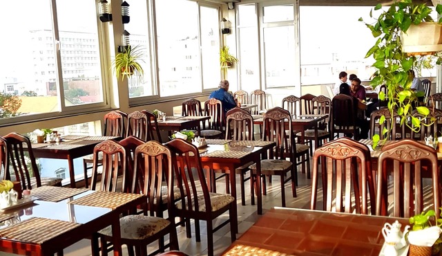 Hau Giang Hotel