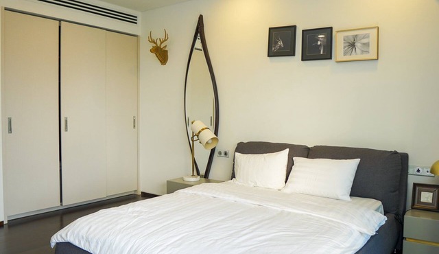 HCMC VIP DUPLEX - Serenity Sky Villas - best location