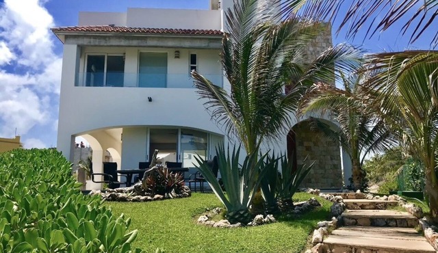 Hermosa casa de playa en isla mujeres, a 10 minutos de la playa Punta Norte