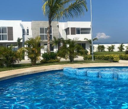 Hermosa casa en Acapulco con club de Playa.