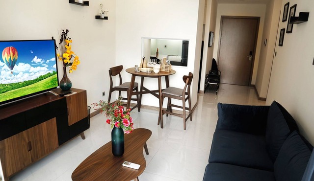 High-floor River-view Apartment