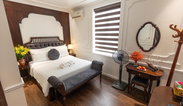 Hoàng Gia Xa La Boutique Hotel