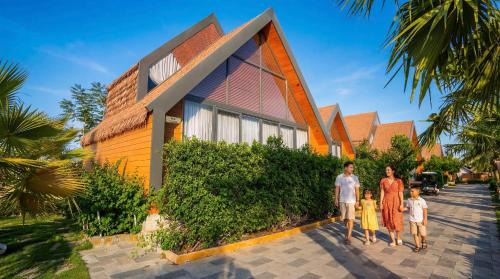 Hoàng Long Tropical - Farmstay